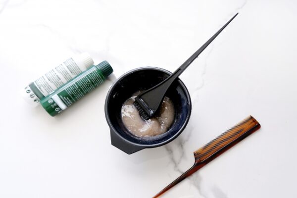 市販の白髪染めのイメージ画像